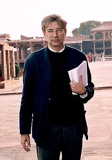 Orhan Pamuk Quotes