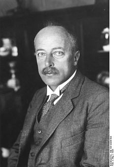 Max von Laue Quotes